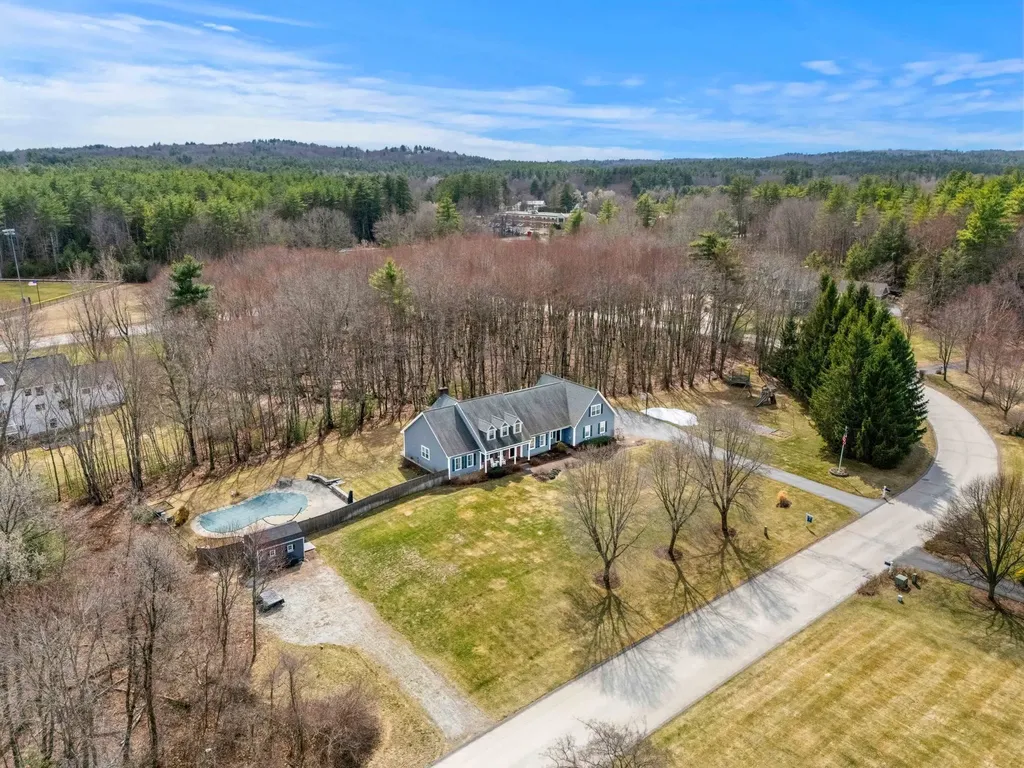15 Wright Acres Road Bedford NH 03110
