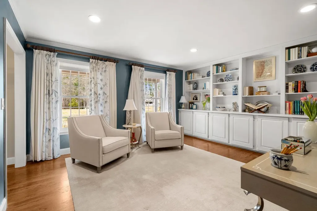 15 Wright Acres Road Bedford NH 03110