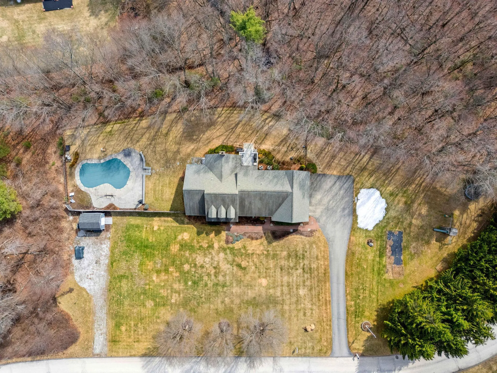 15 Wright Acres Road Bedford NH 03110