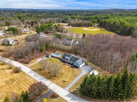 15 Wright Acres Road Bedford NH 03110