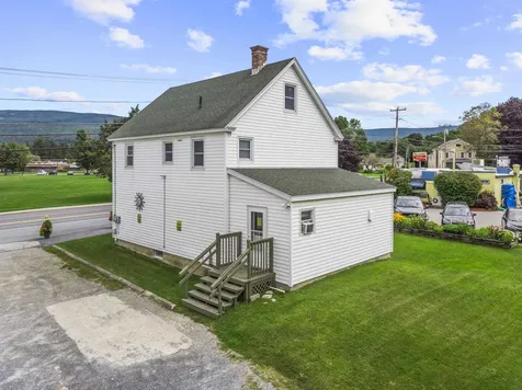 318 North Street Bennington VT 05201