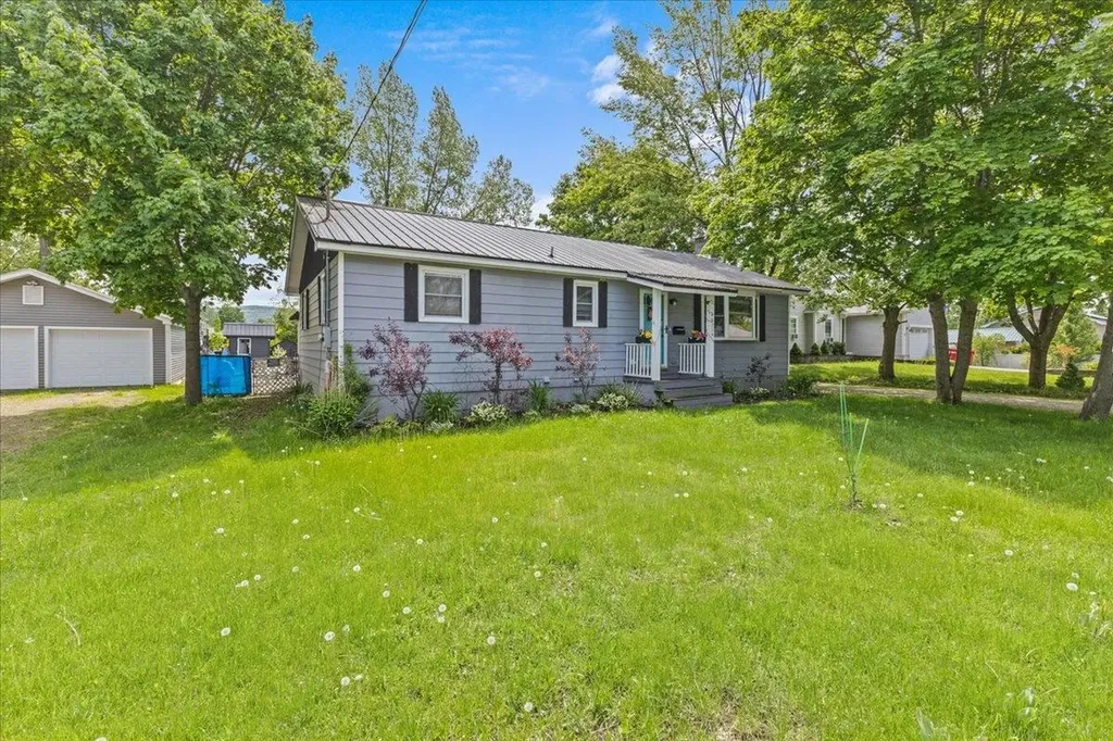 49 Russell Street St. Albans City VT 05478