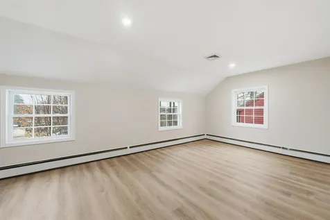 18 Hammond Road Milford NH 03055