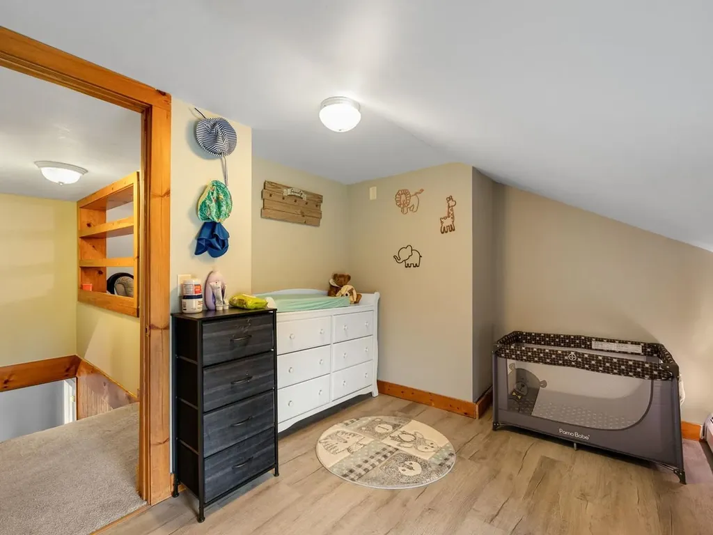 2490 Crown Point Road Bridport VT 05734