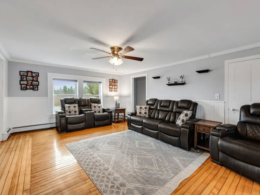 2490 Crown Point Road Bridport VT 05734