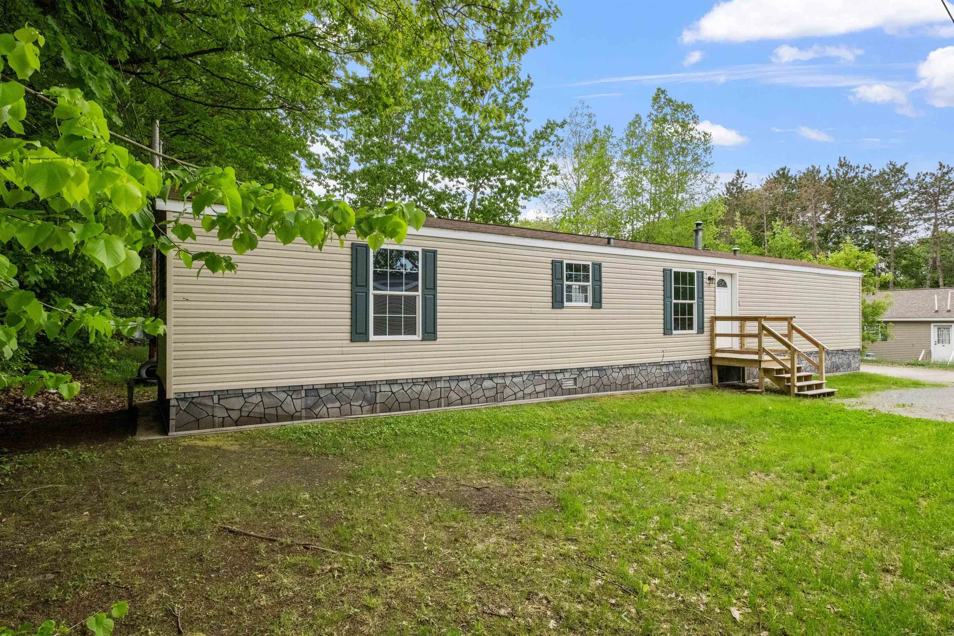 15 Trailer Park Road Haverhill NH 03785