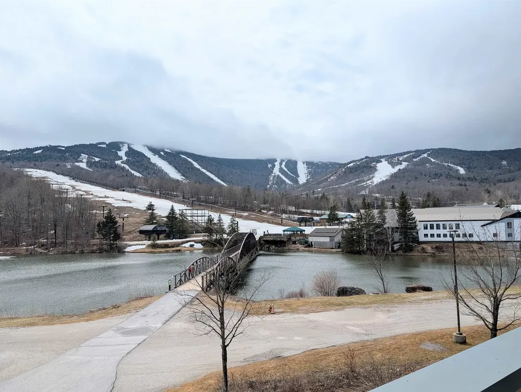 228 East Mountain Road Killington VT 05751