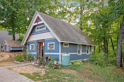 68 Center Street Wolfeboro NH 03894