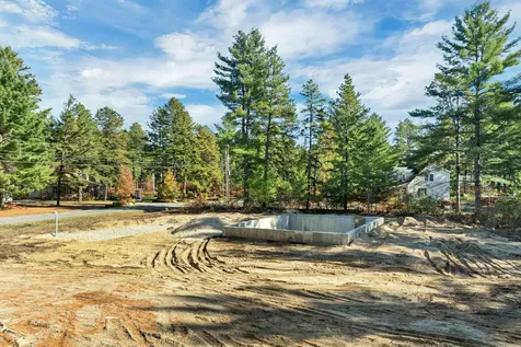 26 Logan Way Ossipee NH 03864