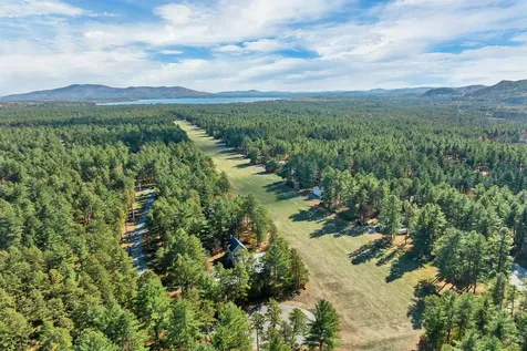 26 Logan Way Ossipee NH 03864