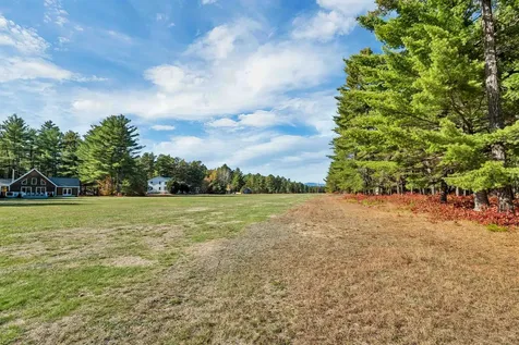 26 Logan Way Ossipee NH 03864