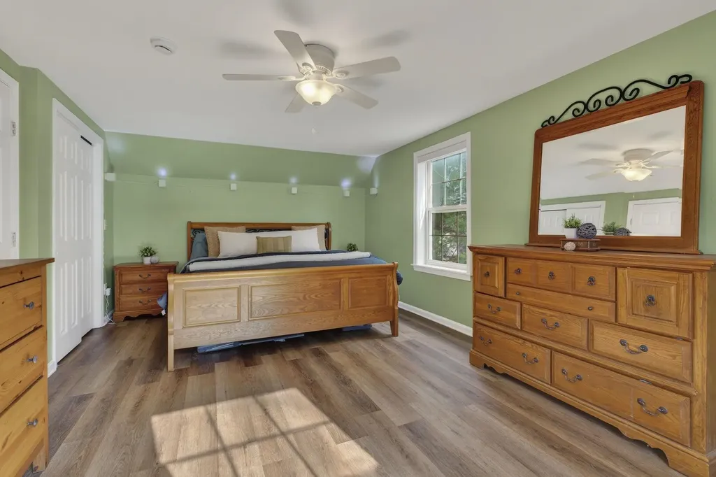 209 Dover Point Road Dover NH 03820