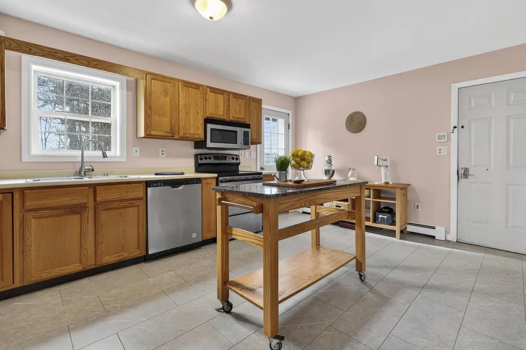 209 Dover Point Road Dover NH 03820