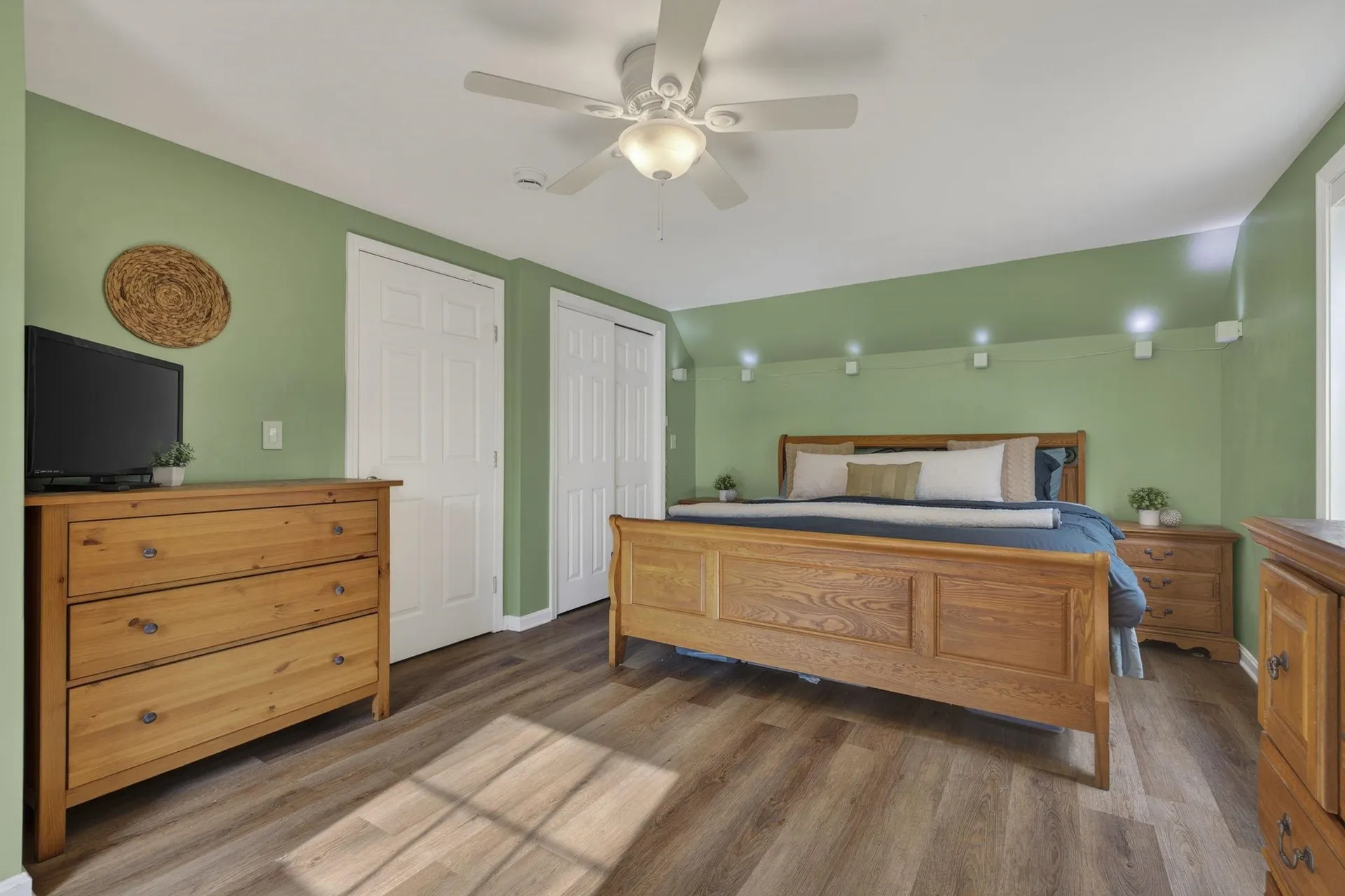 209 Dover Point Road Dover NH 03820