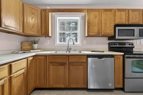 209 Dover Point Road Dover NH 03820