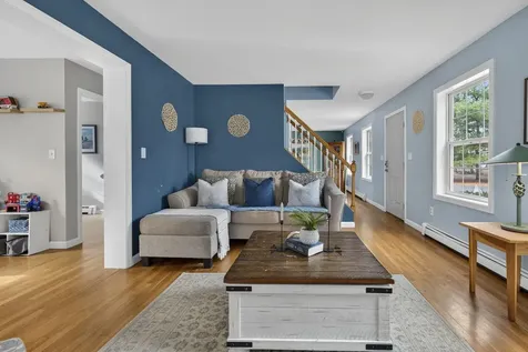 209 Dover Point Road Dover NH 03820