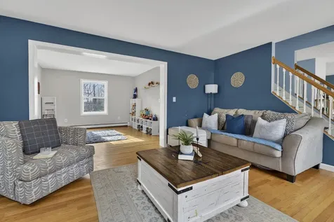 209 Dover Point Road Dover NH 03820