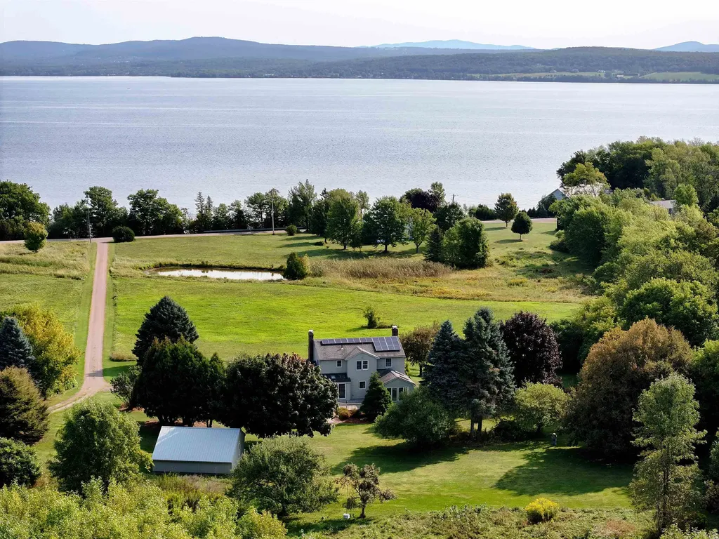 129 East Shore North Grand Isle VT 05458