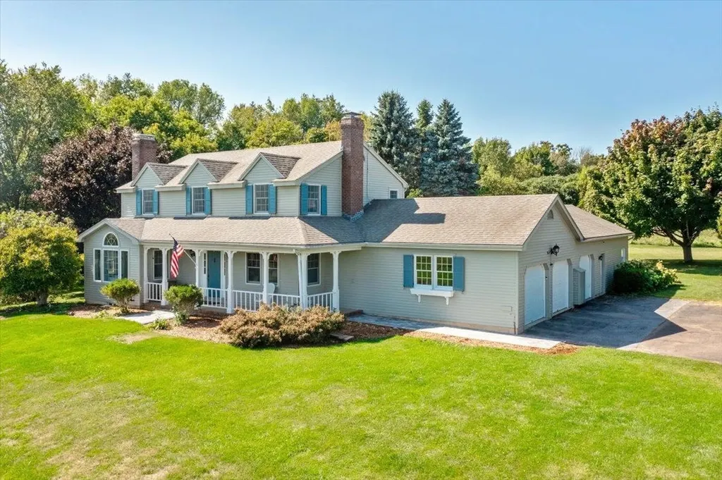 129 East Shore North Grand Isle VT 05458