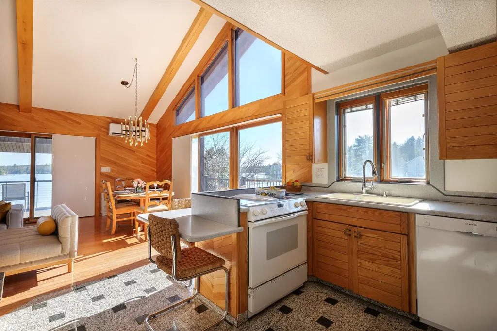 26 Myrtle Drive Moultonborough NH 03254