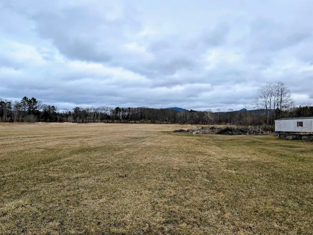 317 Brushwood Road Haverhill NH 03774