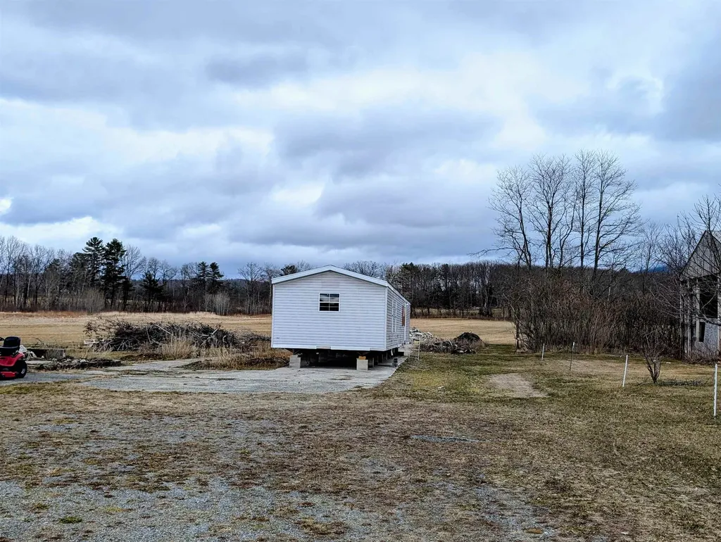 317 Brushwood Road Haverhill NH 03774