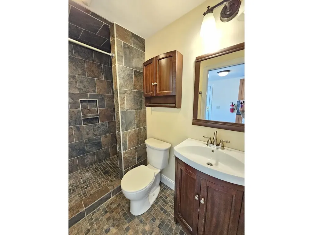 155 Maple Street Burlington VT 05401