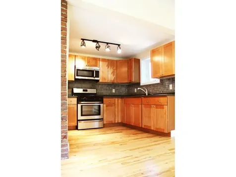 155 Maple Street Burlington VT 05401