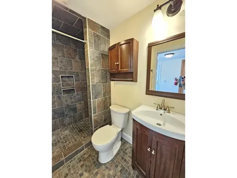 155 Maple Street Burlington VT 05401