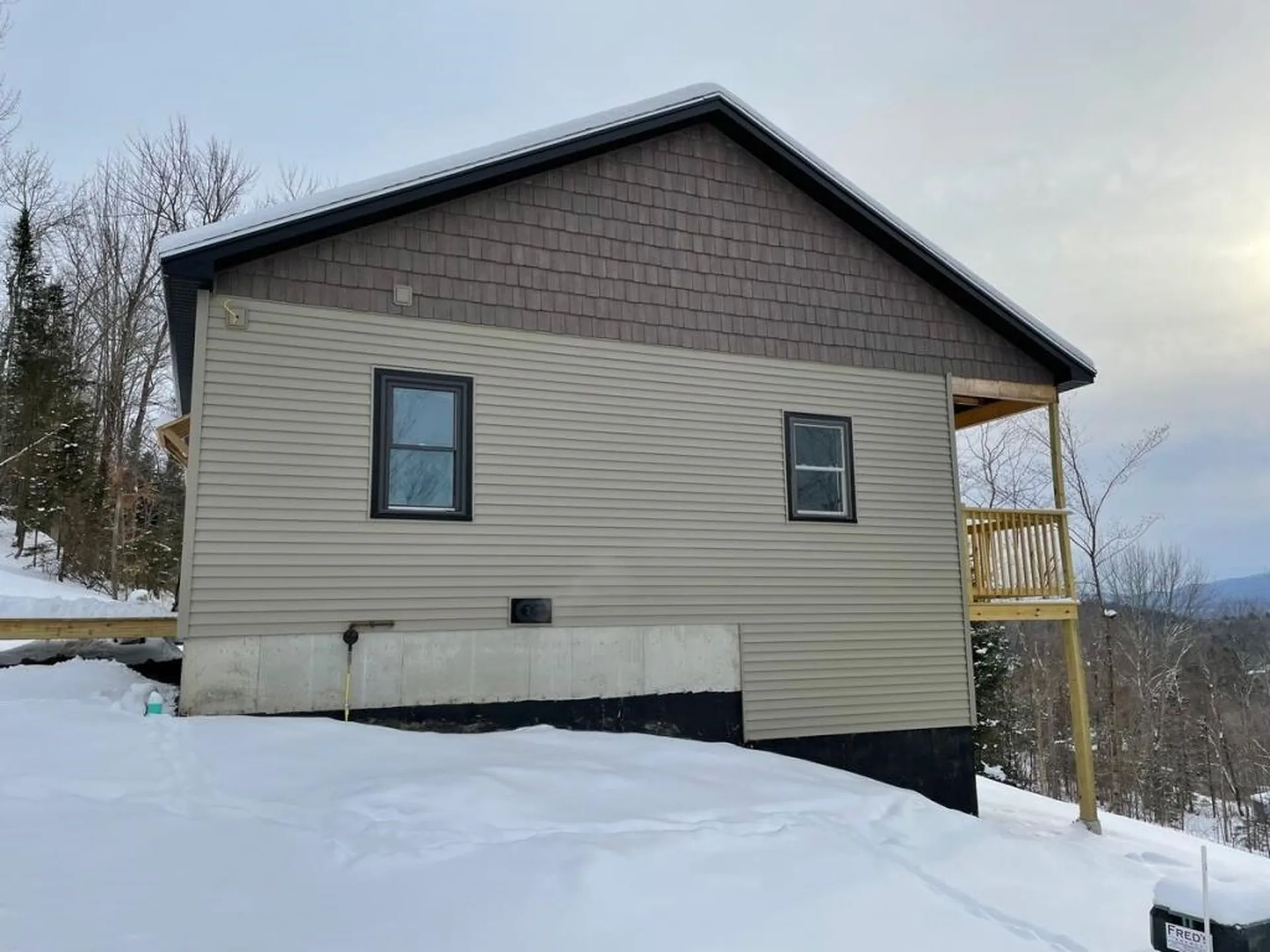 37 Sugar Ridge Lane Hyde Park VT 05655
