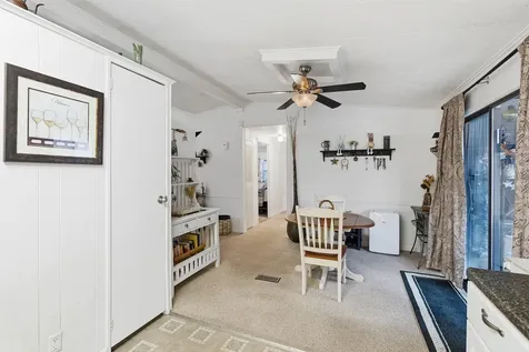 41 Mathew Circle Goffstown NH 03045