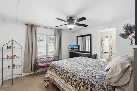 41 Mathew Circle Goffstown NH 03045