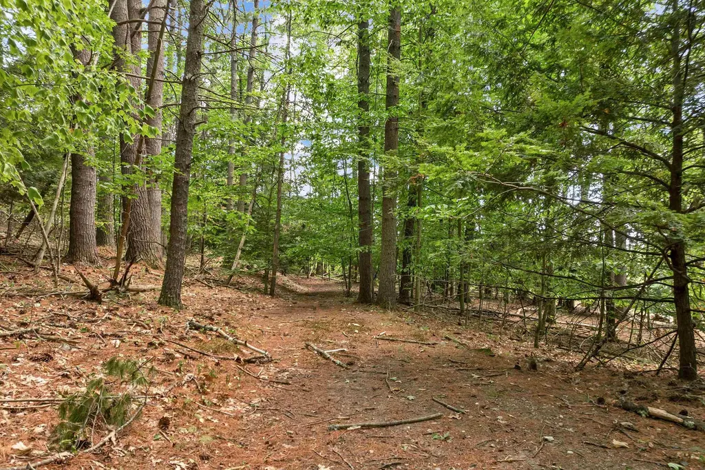 Clark Road Tilton NH 03276