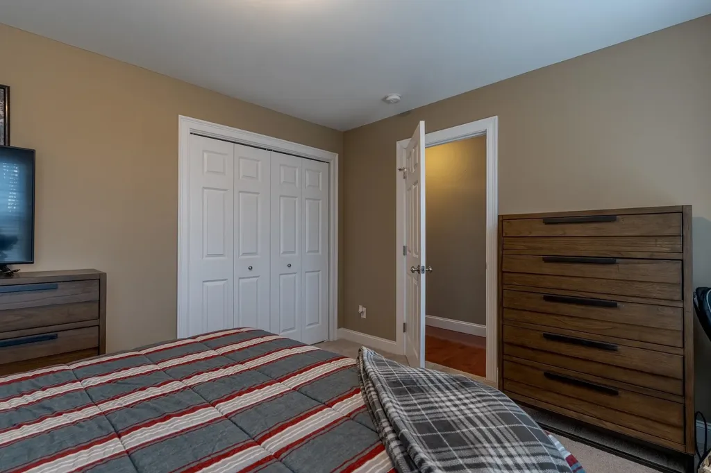 18 Piscataqua Road Dover NH 03820