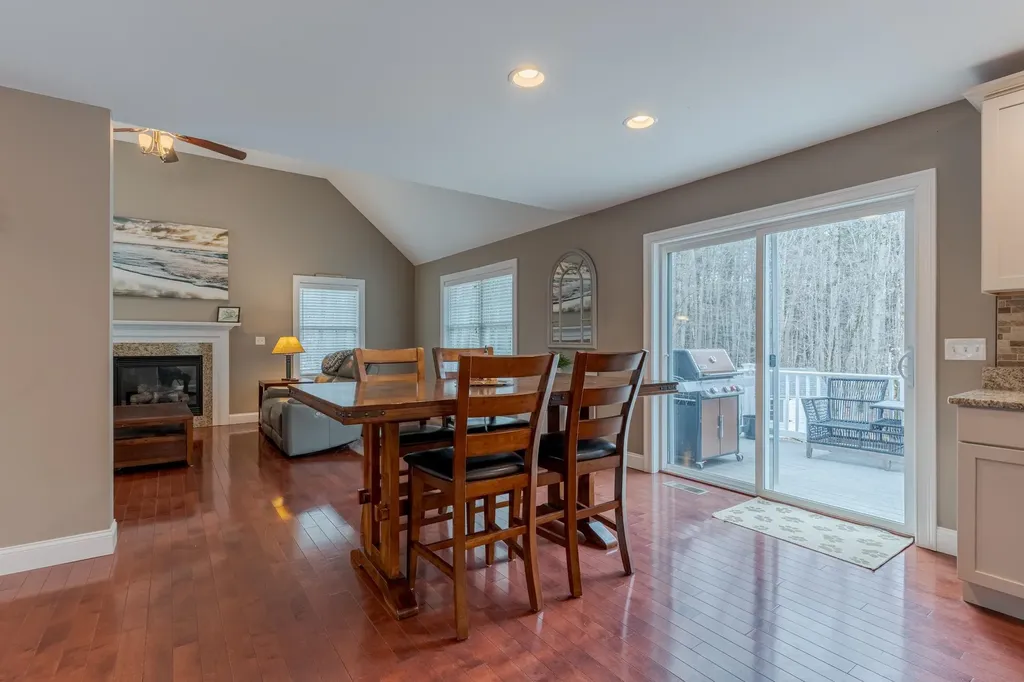 18 Piscataqua Road Dover NH 03820