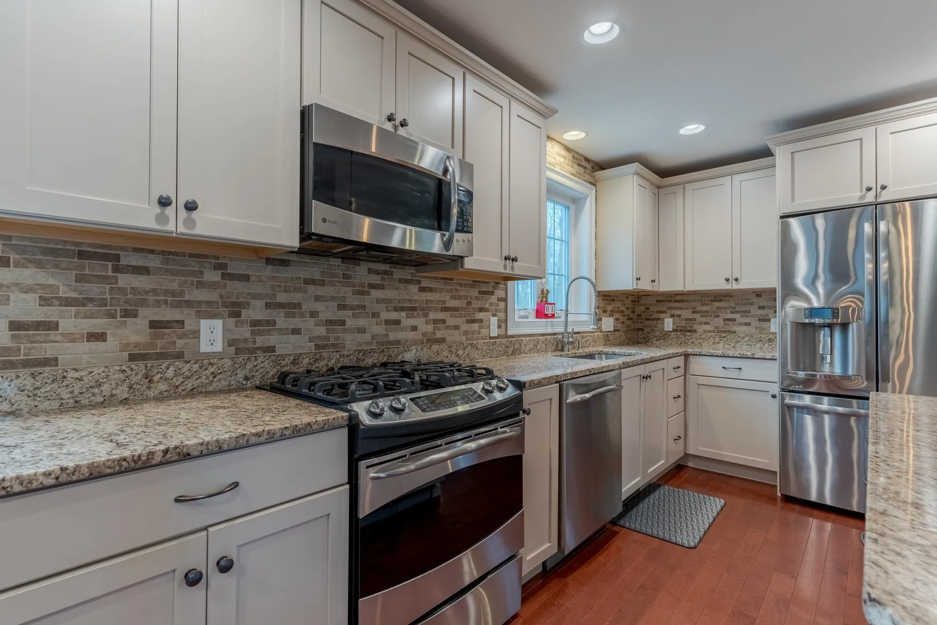 18 Piscataqua Road Dover NH 03820