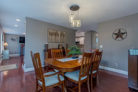18 Piscataqua Road Dover NH 03820