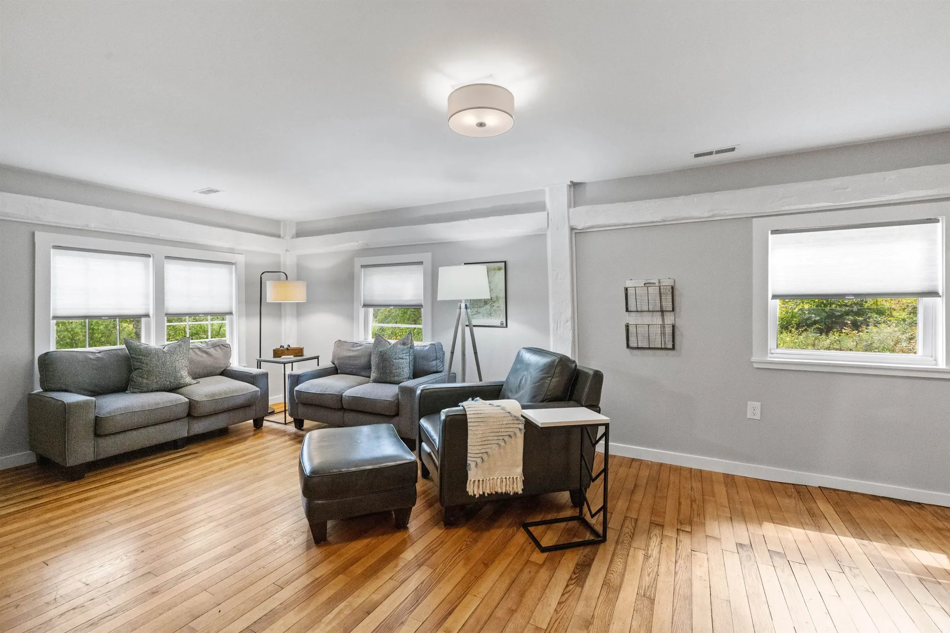 31 Water Street Bradford NH 03221