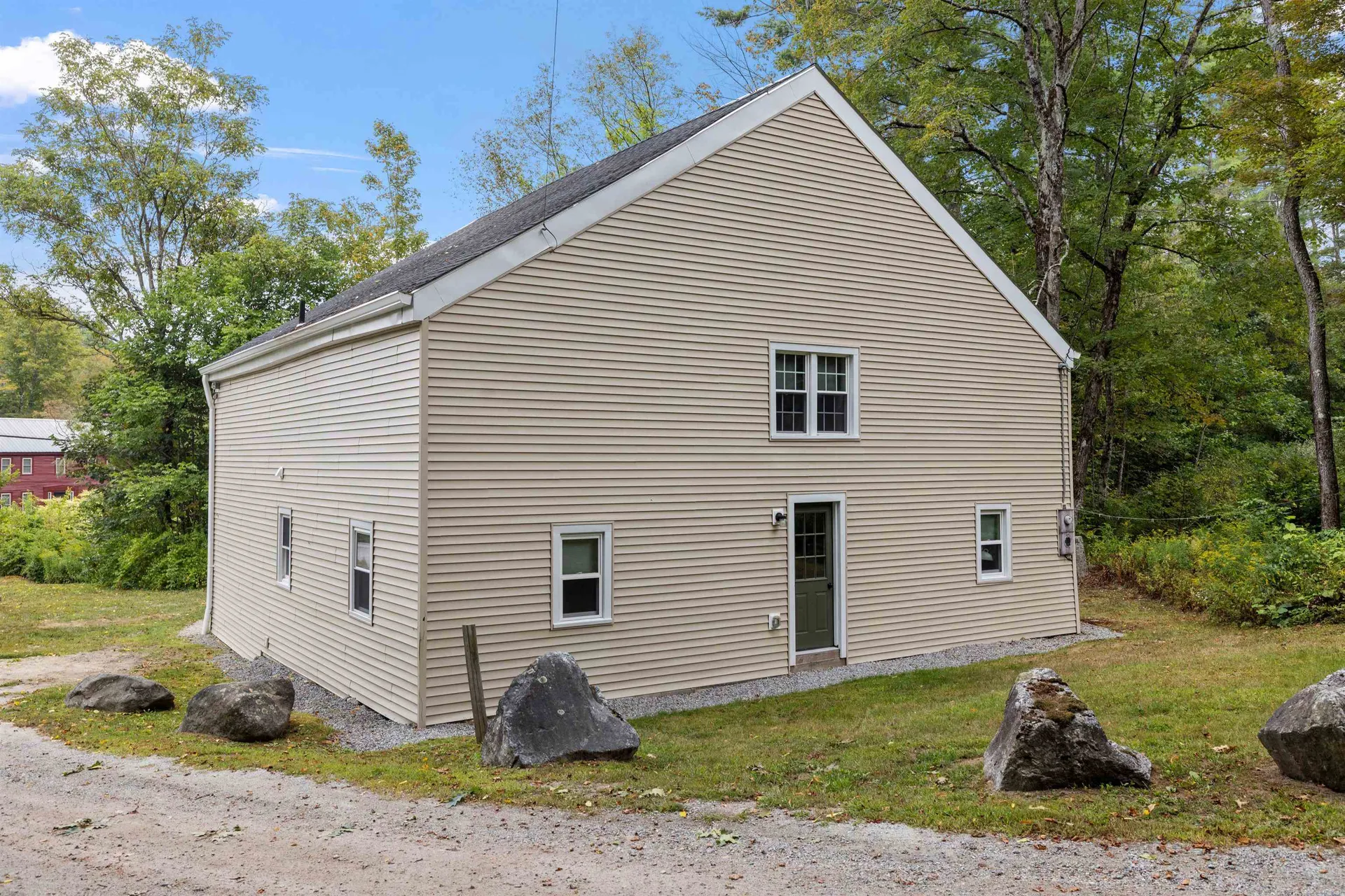 31 Water Street Bradford NH 03221