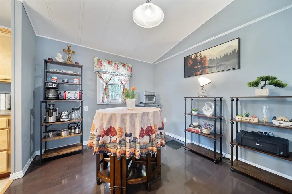 10 Sunshine Drive Belmont NH 03220