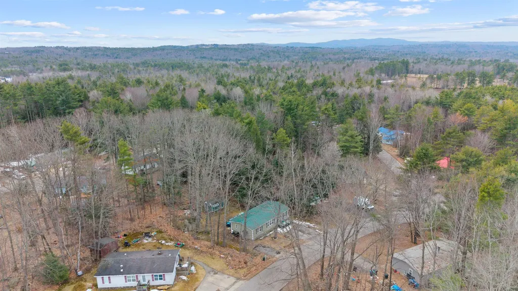 10 Sunshine Drive Belmont NH 03220