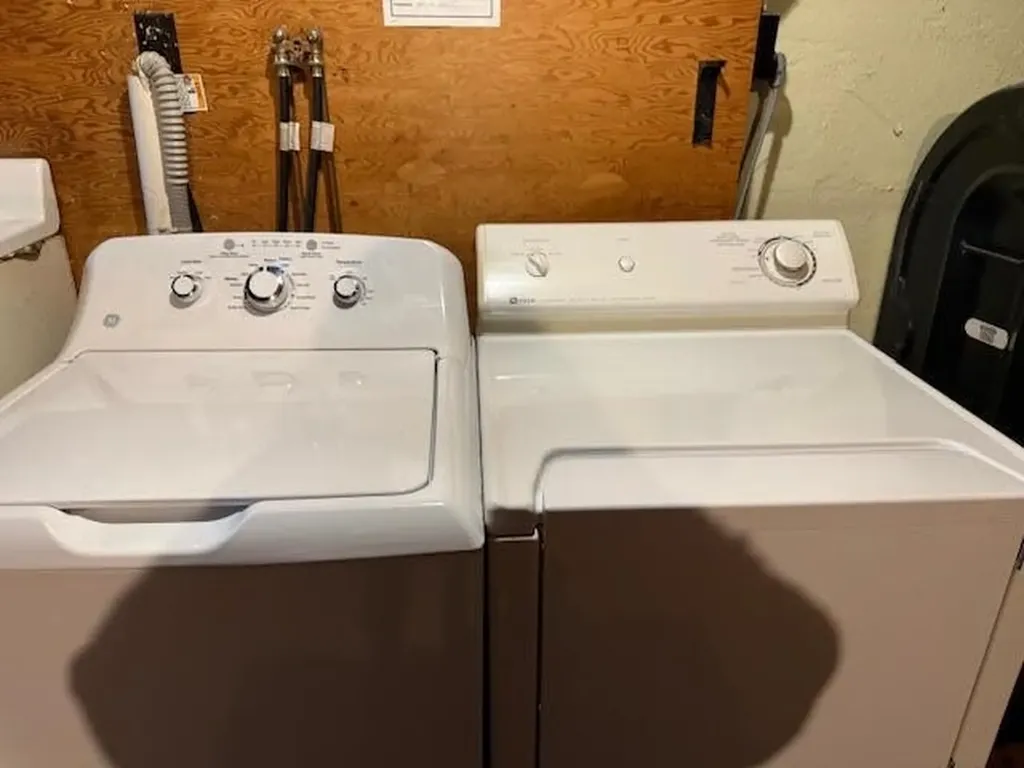 77 Ayers Street Barre City VT 05641