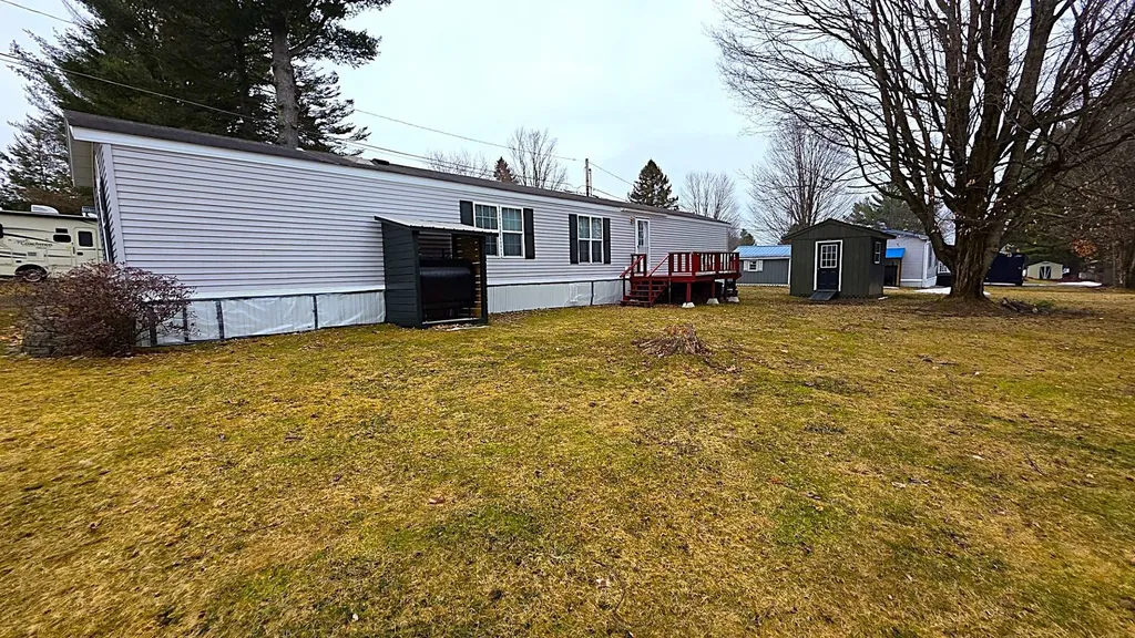 2477 Us Route 5 Derby VT 05829