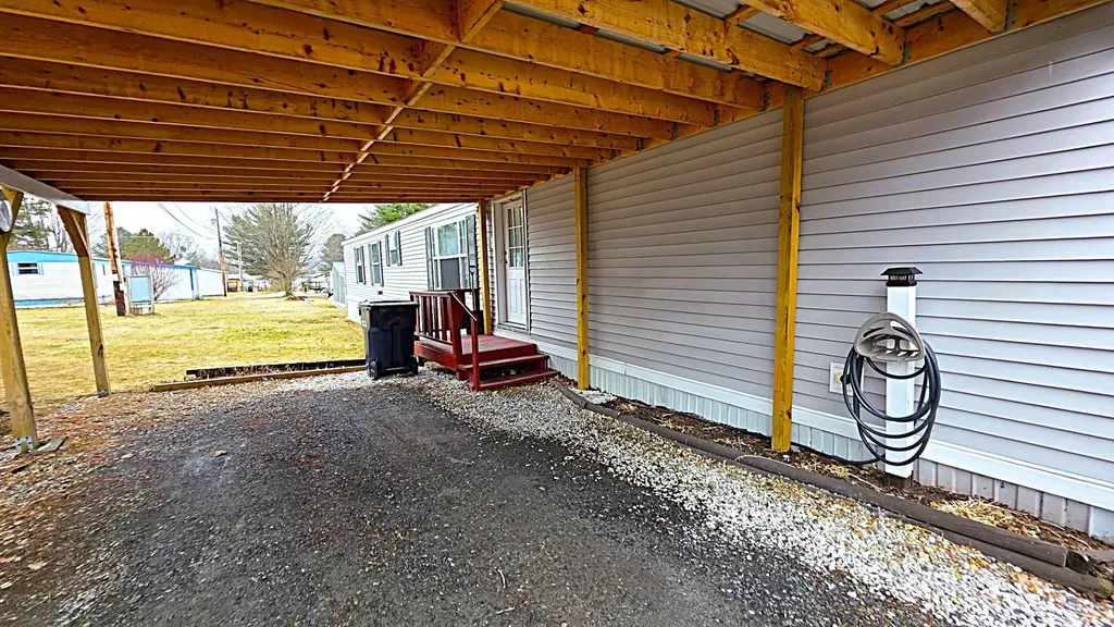 2477 Us Route 5 Derby VT 05829