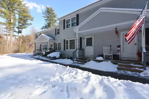 3 Holly Lane Londonderry NH 03053