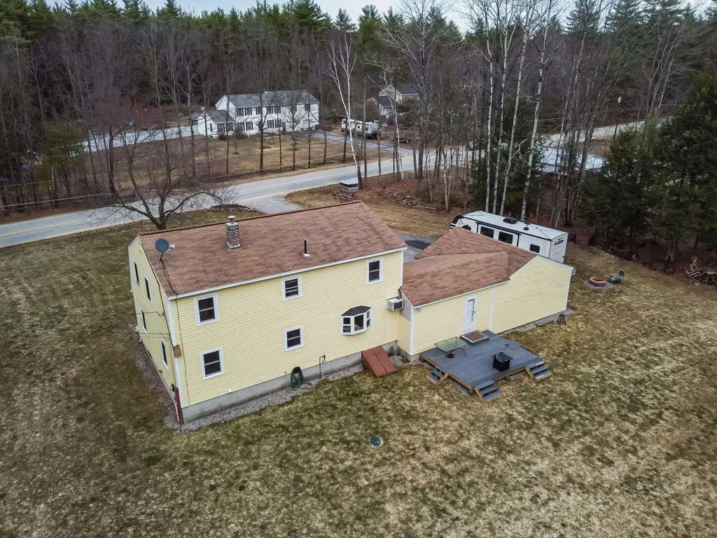 21 Hooksett Turnpike Bow NH 03304