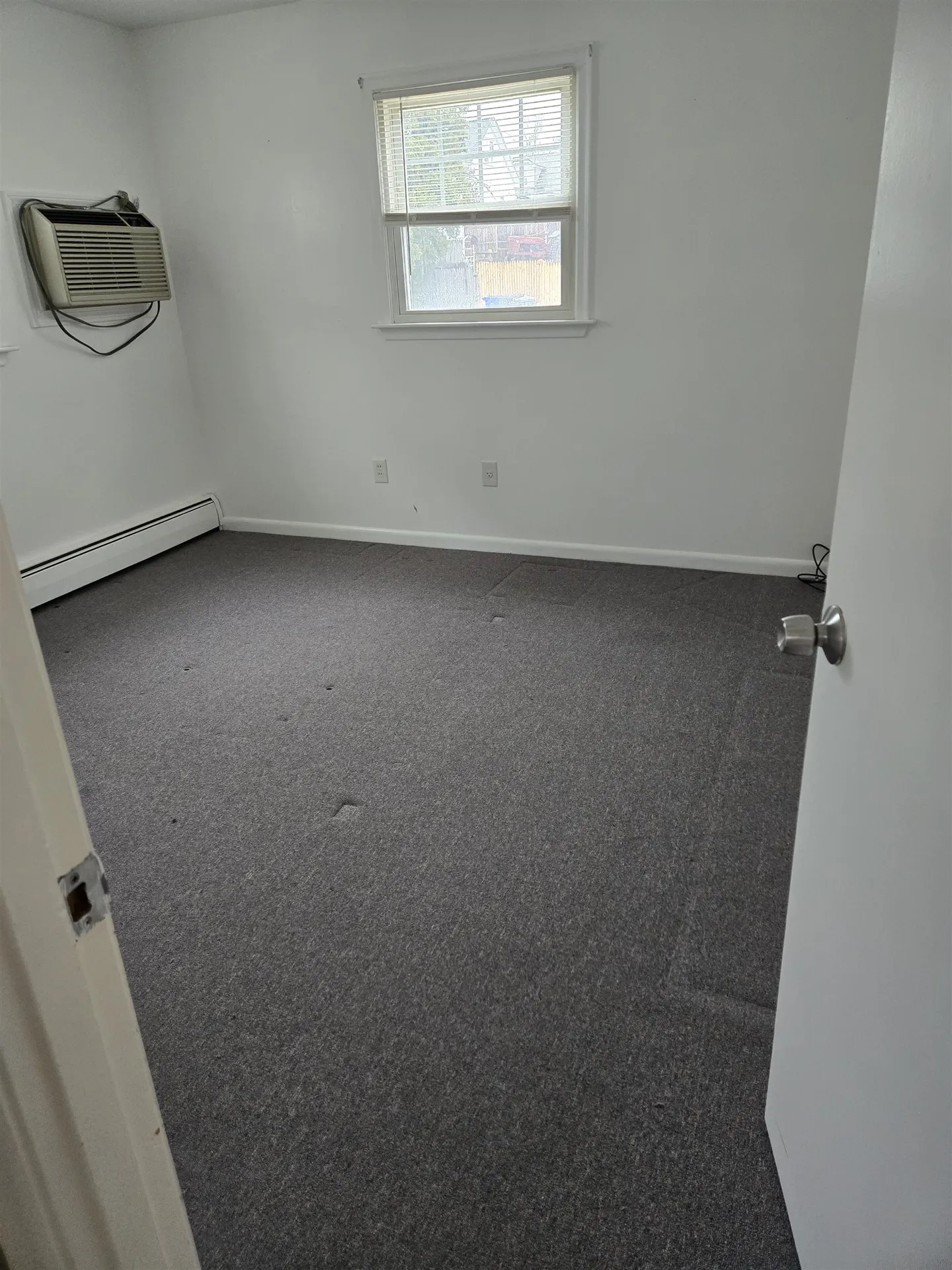 137 Waterman Street Manchester NH 03103