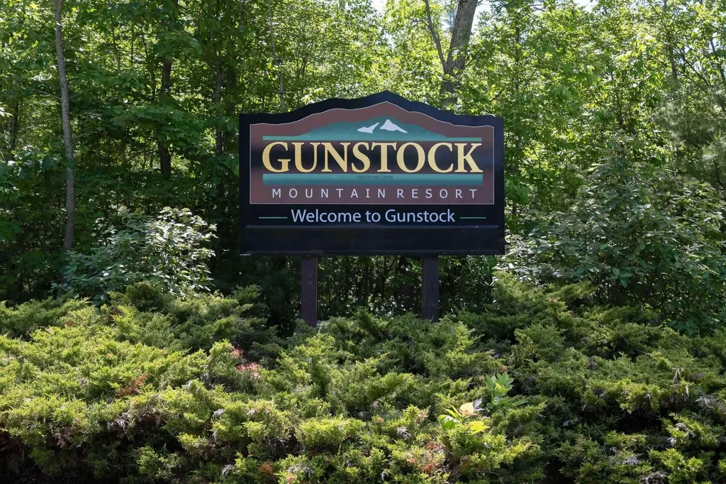 139 Tate Road Gilford NH 03249