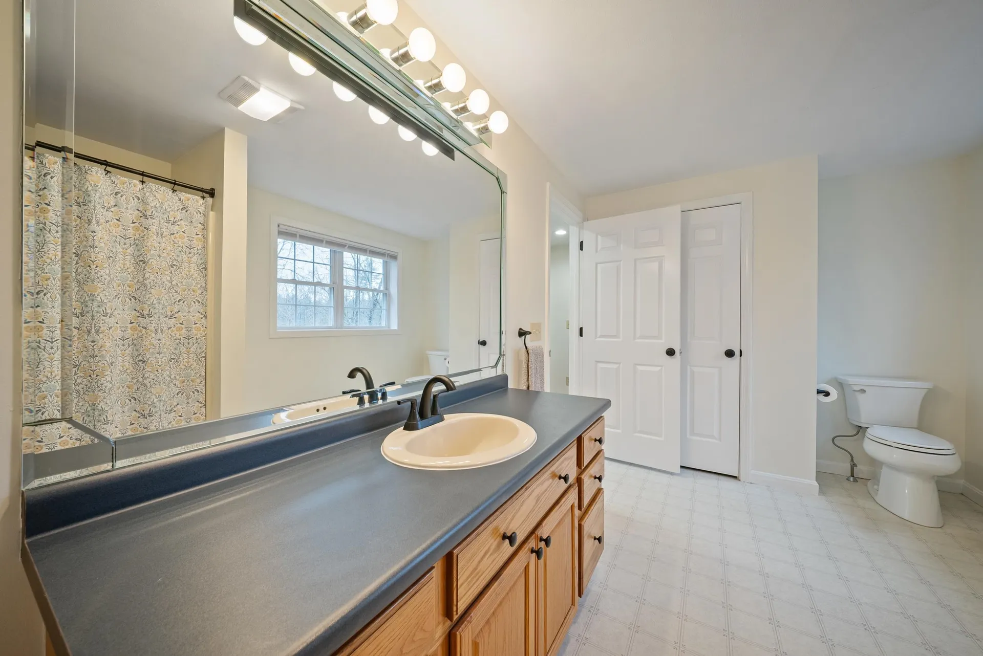 24 Prescott Road Epping NH 03042