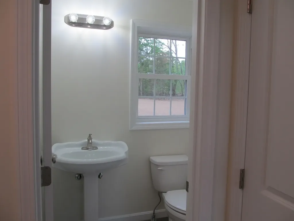 2 Ashley Avenue Hinsdale NH 03451